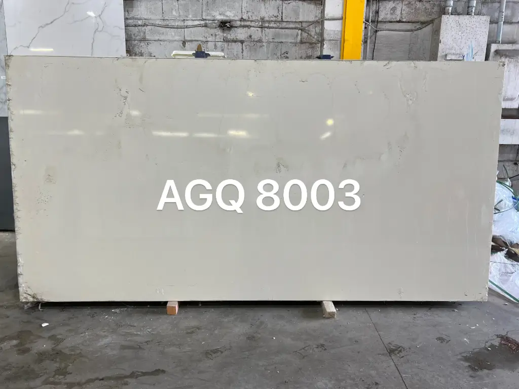 AGQ8003 - Polar Bear